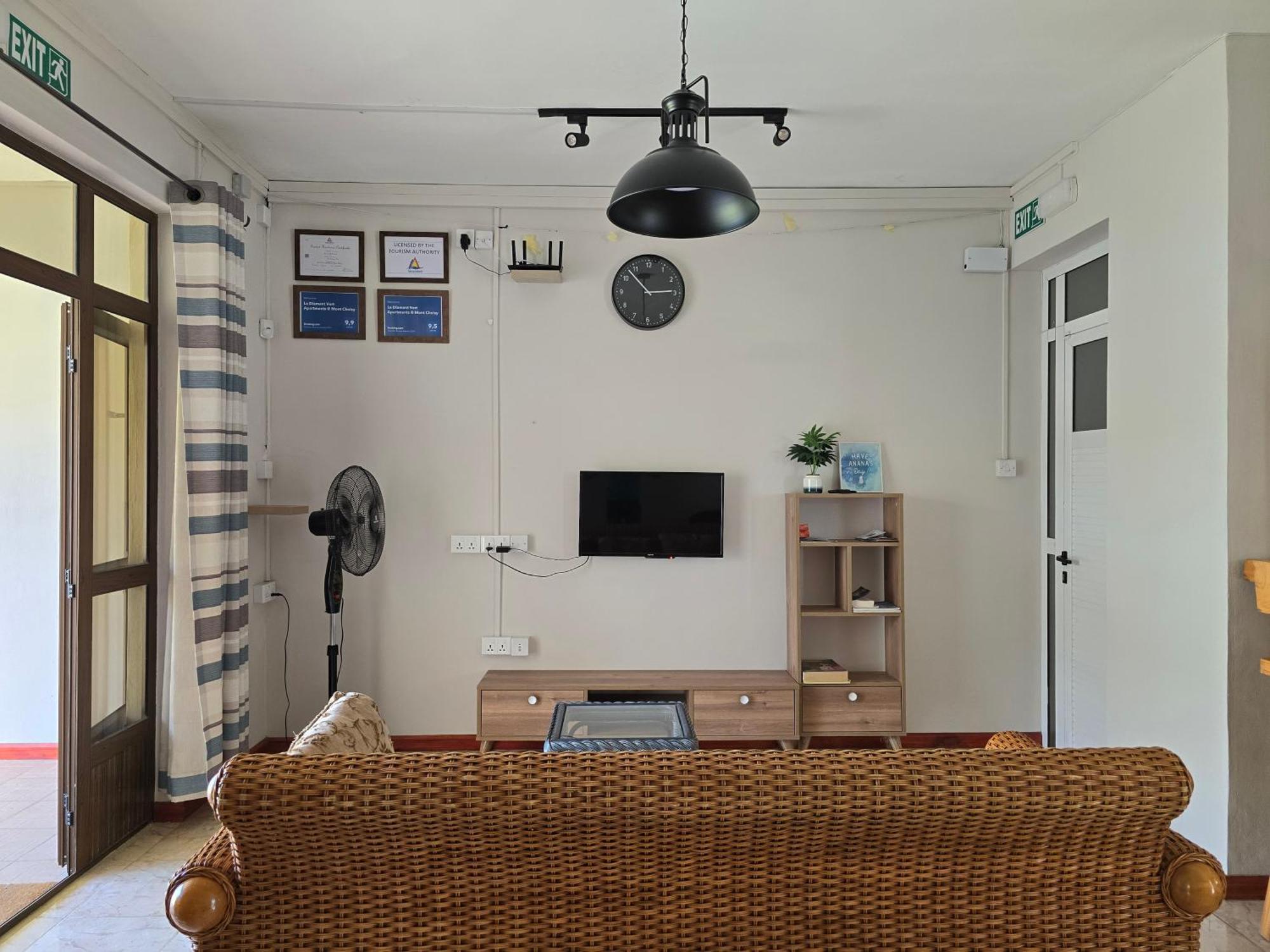 Le Diamant Vert Apartments @ Mont Choisy Экстерьер фото